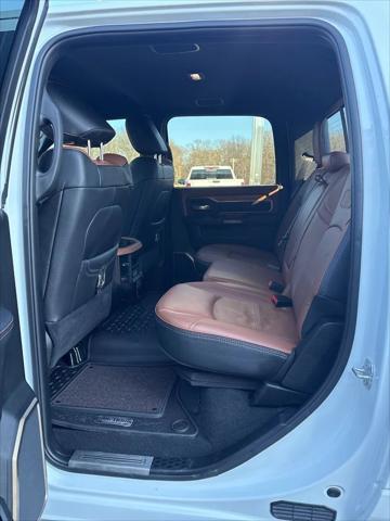 2024 Ram 3500 Limited Longhorn Crew Cab 4x4 8' Box