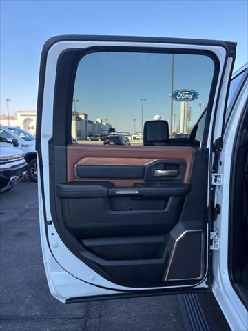 2024 Ram 3500 Limited Longhorn Crew Cab 4x4 8' Box