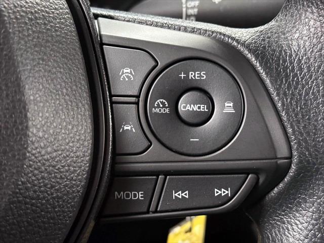 2024 Toyota Corolla LE [22]