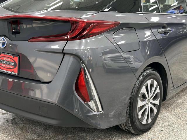 2022 Toyota Prius Prime LE [10]