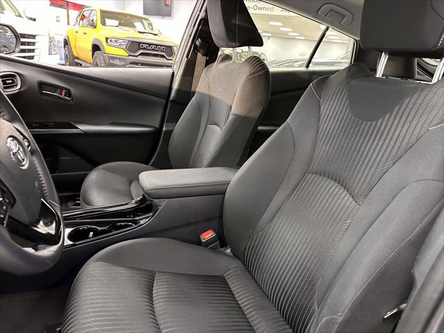 2022 Toyota Prius Prime LE [14]