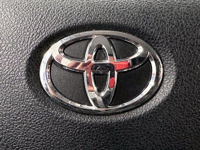 2022 Toyota Prius Prime LE [23]