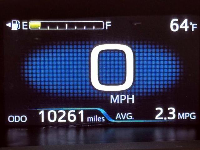 2022 Toyota Prius Prime LE [28]