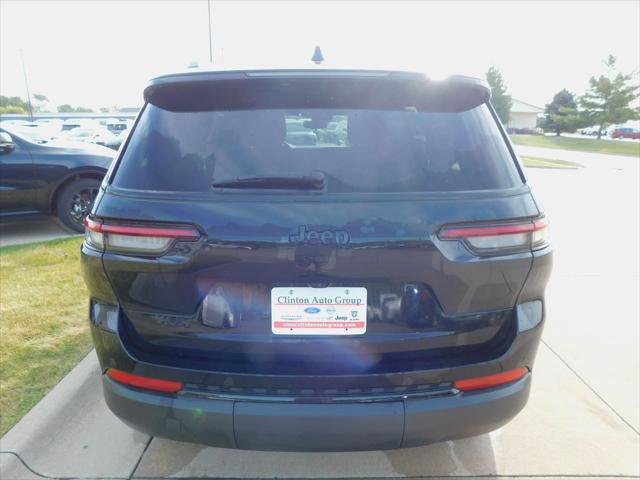 2023 Jeep Grand Cherokee L Altitude 4x4