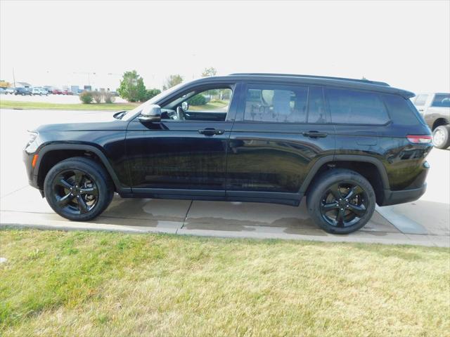 2023 Jeep Grand Cherokee L Altitude 4x4