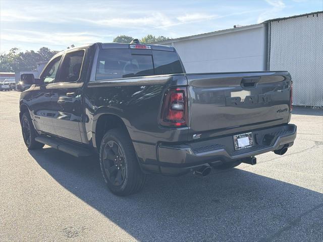 2026 Ram 1500 Express Crew Cab 4x4 5'7" Box