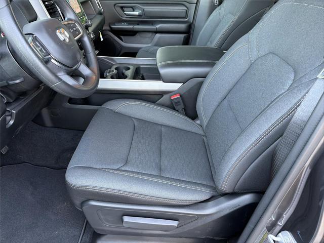 2026 Ram 1500 Express Crew Cab 4x4 5'7" Box