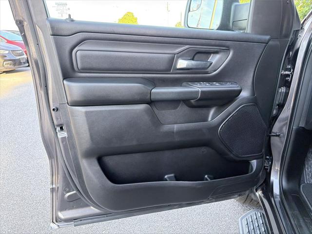 2026 Ram 1500 Express Crew Cab 4x4 5'7" Box