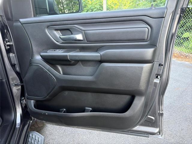 2026 Ram 1500 Express Crew Cab 4x4 5'7" Box