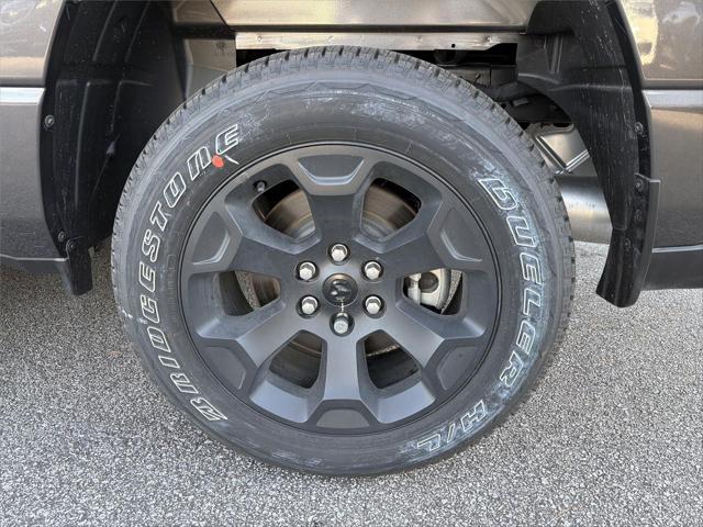 2026 Ram 1500 Express Crew Cab 4x4 5'7" Box