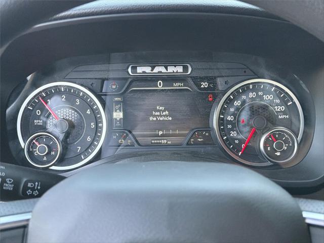 2026 Ram 1500 Express Crew Cab 4x4 5'7" Box