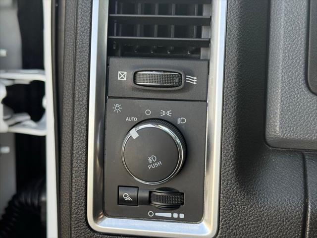 2019 Ram 1500 Classic SLT