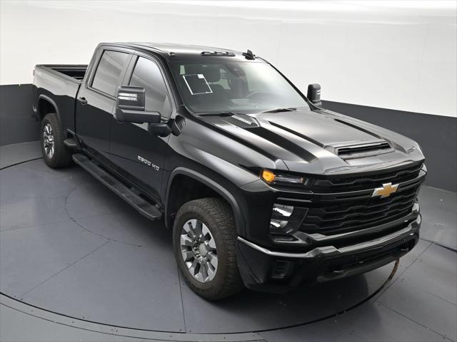 2025 Chevrolet Silverado 2500HD 4WD Crew Cab Standard Bed Custom