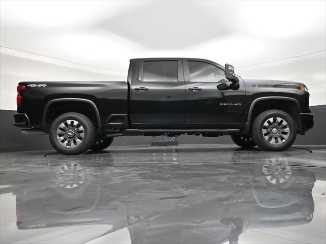 2025 Chevrolet Silverado 2500HD 4WD Crew Cab Standard Bed Custom