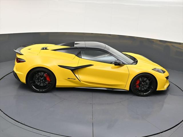 2026 Chevrolet Corvette Z06 Convertible, 1LZ, RWD