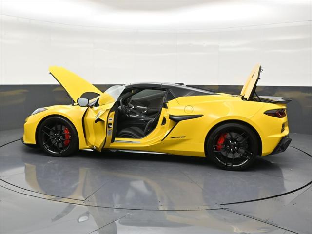 2026 Chevrolet Corvette Z06 Convertible, 1LZ, RWD