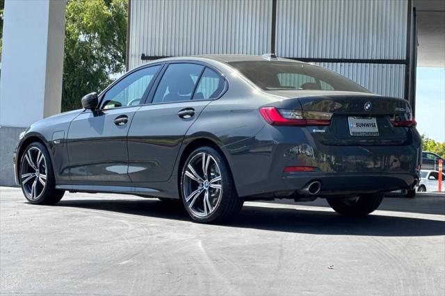 2023 BMW 3 Series 330e Sedan