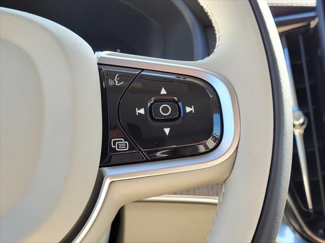 2026 Volvo XC90 Plug-In Hybrid Ultra, T8 AWD, Electric/Gasoline, Bright, 7 Seats