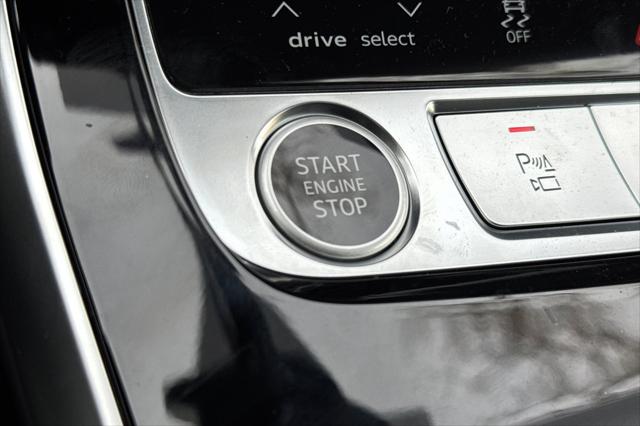 2026 Audi Q8 Premium Plus 55 TFSI quattro Tiptronic