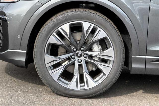 2026 Audi Q8 Premium Plus 55 TFSI quattro Tiptronic