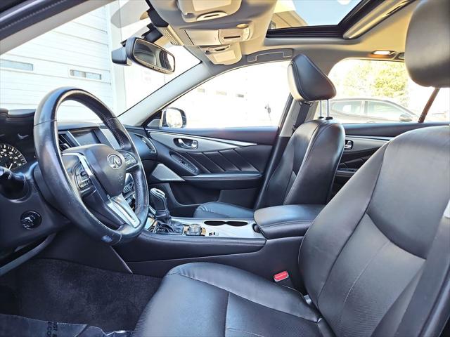 2022 INFINITI Q50 LUXE AWD