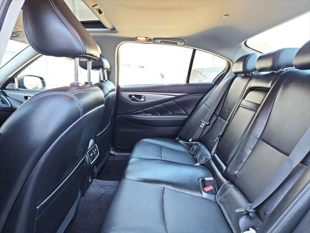2022 INFINITI Q50 LUXE AWD