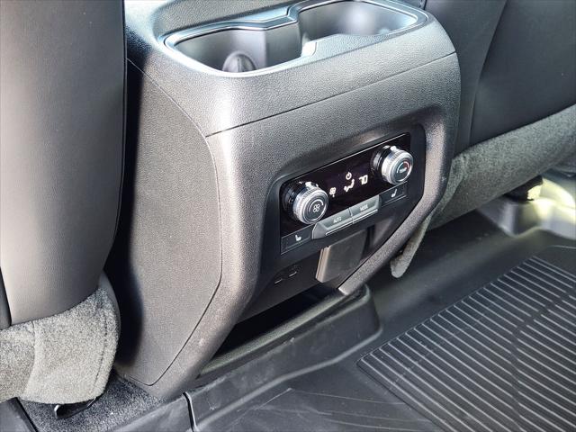2026 GMC Acadia AT4 AWD