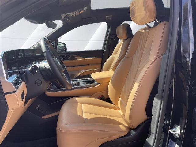 2025 Cadillac Escalade Luxury 2 AWD