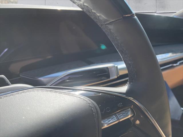 2025 Cadillac Escalade Luxury 2 AWD