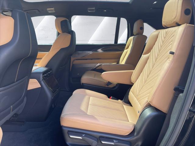2025 Cadillac Escalade Luxury 2 AWD