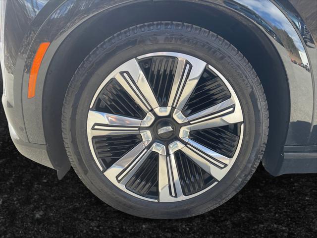 2025 Cadillac Escalade Luxury 2 AWD