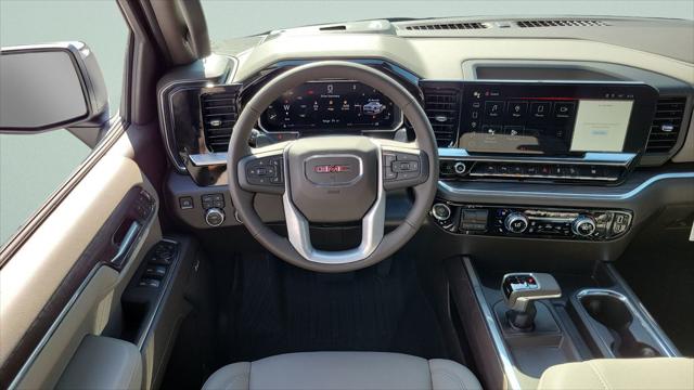 2026 GMC Sierra 1500 Crew Cab, Short Bed, SLT, 4WD