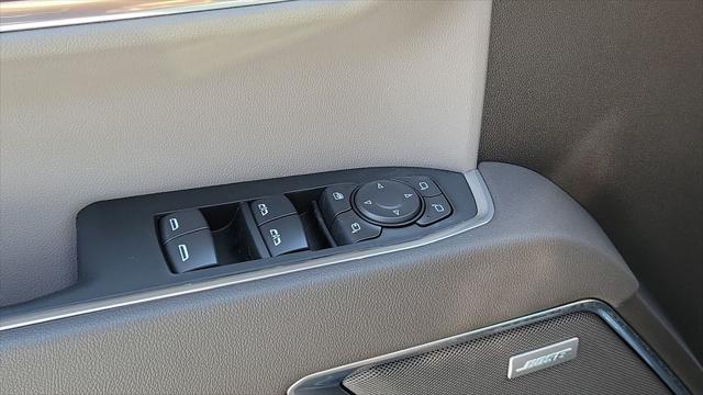 2026 GMC Sierra 1500 Crew Cab, Short Bed, SLT, 4WD