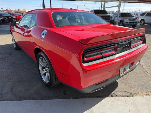 2021 Dodge Challenger SXT