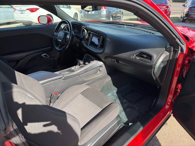 2021 Dodge Challenger SXT