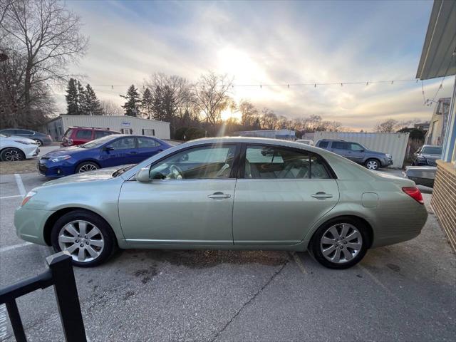 2007 Toyota Avalon XLS
