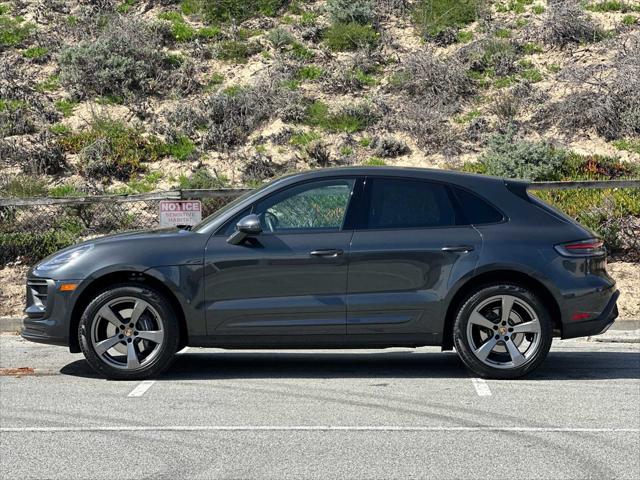2025 Porsche Macan AWD