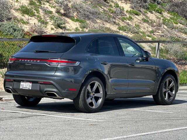2025 Porsche Macan AWD
