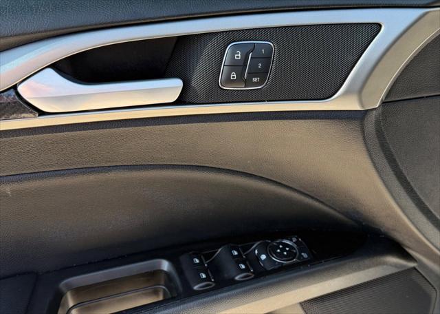 2020 Ford Fusion SEL