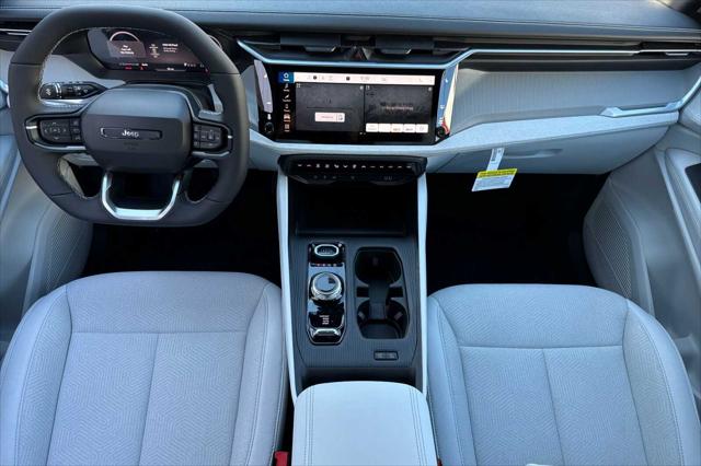 2026 Jeep Cherokee Laredo 4x4