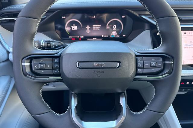 2026 Jeep Cherokee Laredo 4x4