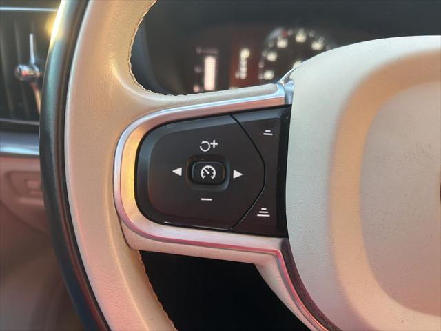 2019 Volvo S60 T6 Momentum