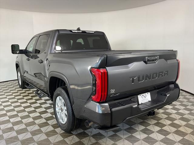 2026 Toyota Tundra SR5 CrewMax 5.5' Bed