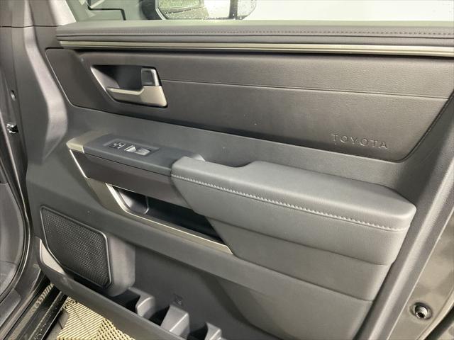 2026 Toyota Tundra SR5 CrewMax 5.5' Bed