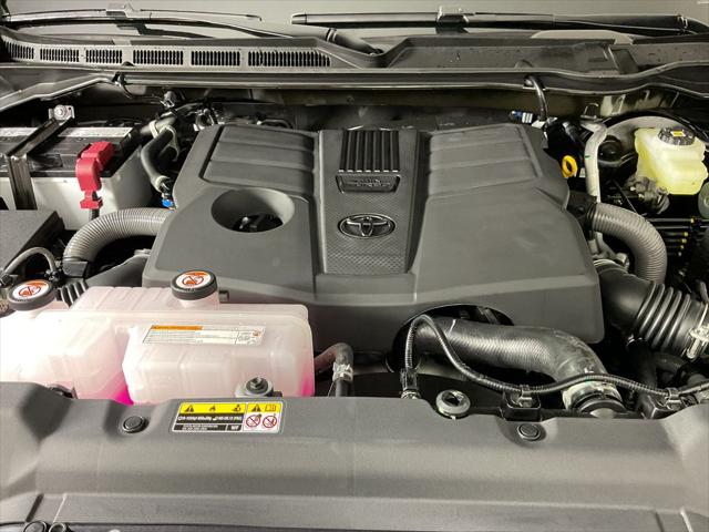 2026 Toyota Tundra SR5 CrewMax 5.5' Bed