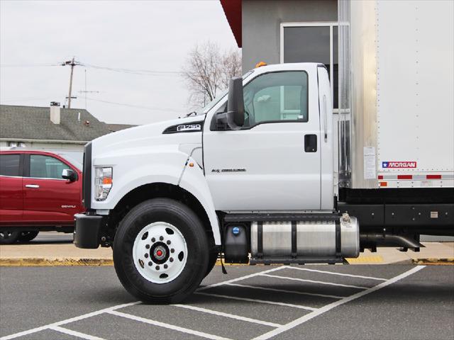 2025 Ford F-750 Unknown