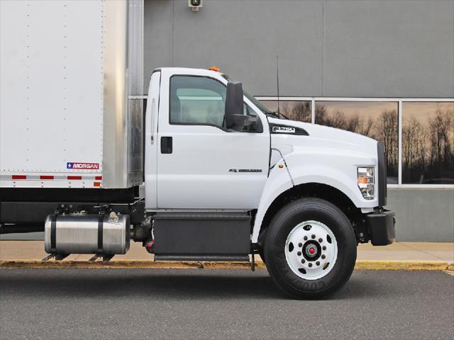2025 Ford F-750 Unknown