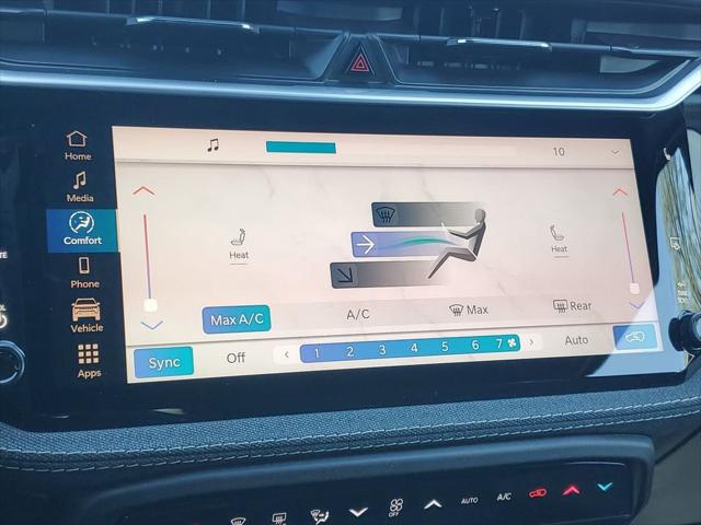 2026 Jeep Cherokee Laredo 4x4