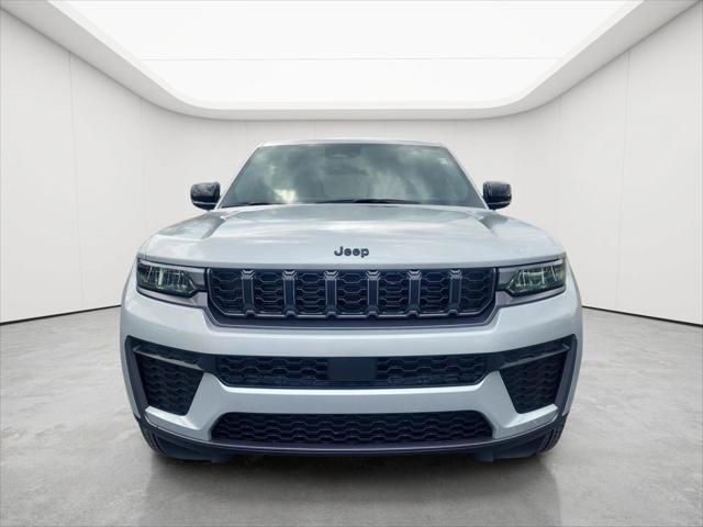 2026 Jeep Grand Cherokee GRAND CHEROKEE LAREDO ALTITUDE 4X4 2026 Jeep Grand Cherokee GRAND CHEROKEE LAREDO ALTITUDE 4X4