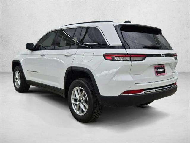 2026 Jeep Grand Cherokee Altitude 4x2